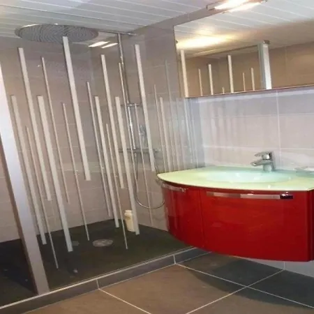 Hyper Centre - Proche Plage Et Commerces - T3 De 63m2 Avec Balcon Et Parking Apartman Arcachon