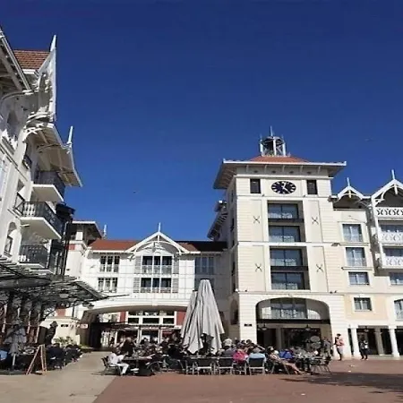 Apartman Hyper Centre - Proche Plage Et Commerces - T3 De 63m2 Avec Balcon Et Parking